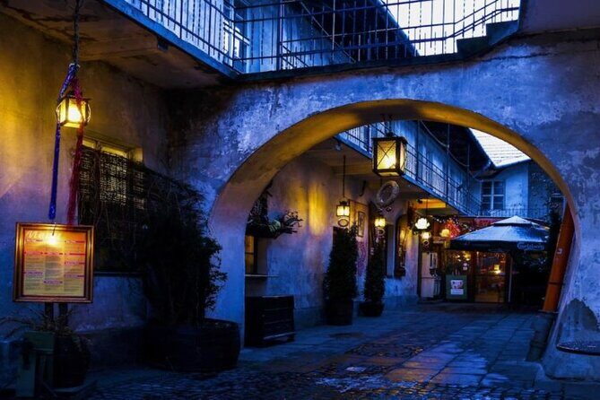 2 Days Tour to Auschwitz and Krakow from Warsaw - Is this the right fit for you?