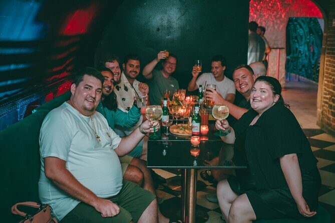 2 Hour Bottomless Brunch Experience with 3 Course Meal And Drinks - Meeting Point and timing: Klub Alternatywy at Mały Rynek (7:00 pm)