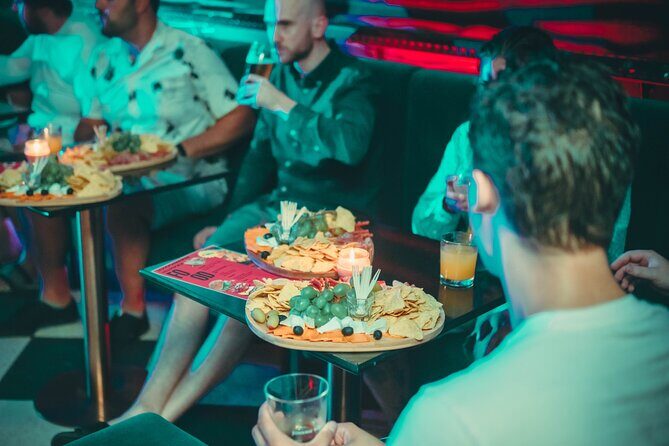 2 Hour Bottomless Brunch Experience with 3 Course Meal And Drinks - Practical tips so you enjoy the full 2 hours