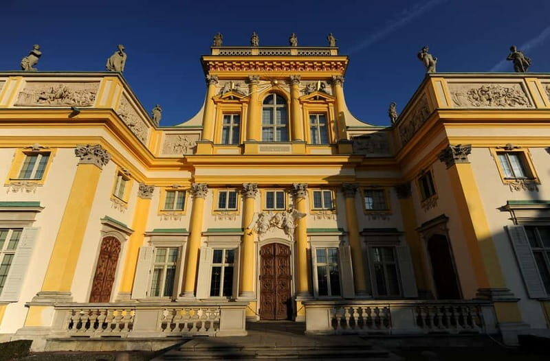 3-hour: Palace of King Jan Sobieski in Wilanow/inc. Pick-up/ - Inside Wilanów: White Hall, chapel, library, and the royal bedrooms