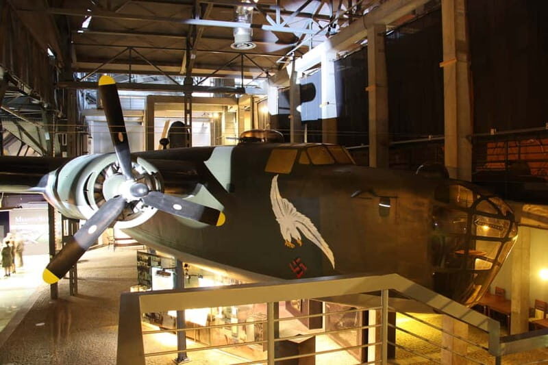 3-hour tour at Warsaw Uprising 1944 Museum /inc. Pick-up/ - Multimedia Stops You Can Actually Follow