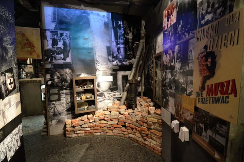 3-hour tour at Warsaw Uprising 1944 Museum /inc. Pick-up/ - Inside the Museum: 1,000+ Artifacts Tell 1944 Up Close
