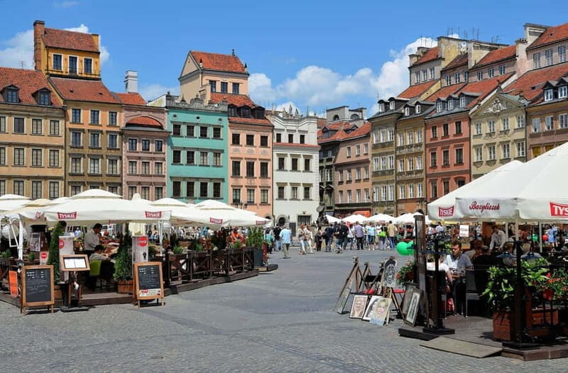 5 hour: Royal Castle, Old Town and Lazienki Park/inc.Pick-up - Pilsudski Square and the Tomb of the Unknown Soldier: a quick reset