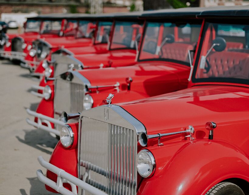 60 min of sightseeing in retro cars, Gdansk - Comfort, coffee/tea, and small-group perks in a retro car