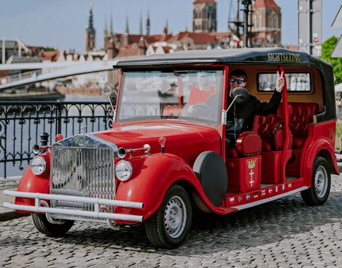 60 min of sightseeing in retro cars, Gdansk - Price and value: is $41 for 60 minutes worth it?