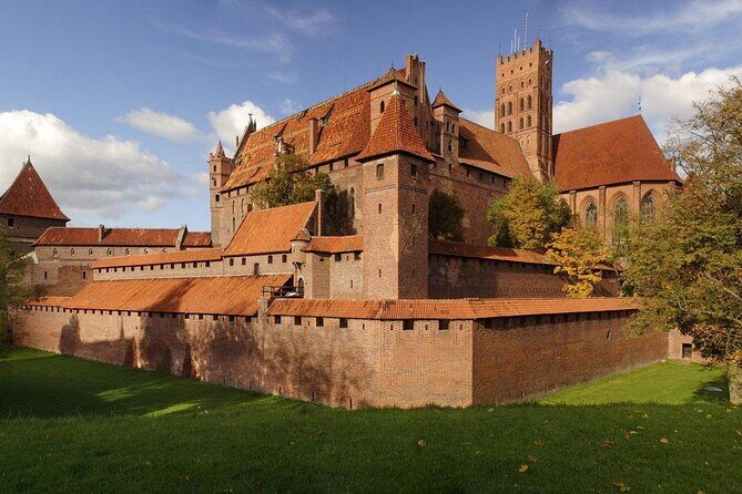 Aiport Gdansk Transfer to Malbork Castle or Stutthof - Driver Service That Actually Helps: On-Time, English-Friendly, and Present