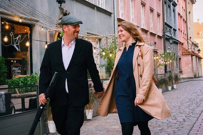 Amazing photo walk through the Old town of Warsaw - Mobile Ticket, English Session, and Private Format: Why It’s Easy to Plan