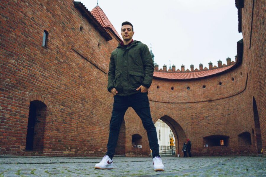 Amazing photo walk through the Old town of Warsaw - Custom route options: Old Town first, then your style choice
