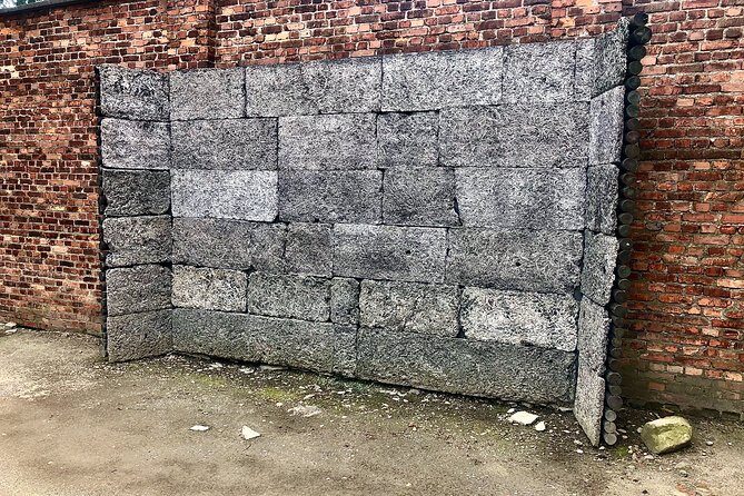 Auschwitz and Birkenau WITHOUT GUIDE private transport from Kraków - Getting There From Kraków: Timing, Distance, and Comfort