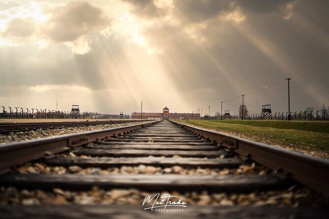 Auschwitz and Birkenau WITHOUT GUIDE private transport from Kraków - Auschwitz I on Your Own Time: What Free Walking Really Means