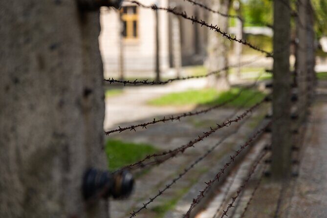 Auschwitz-Birkenau: Day Trip & Transfer from Kraków - Auschwitz I Museum: official exhibits that help you make sense of what you saw