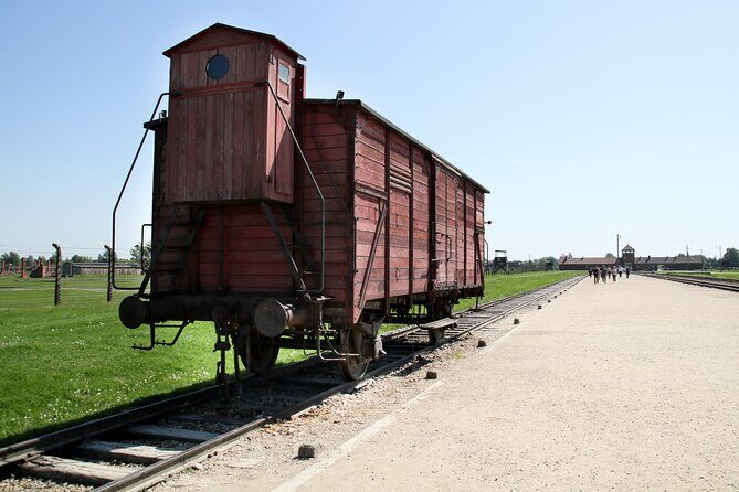 Auschwitz Birkenau Guided Tour with Hotel Pickup from Cracow - Auschwitz I: where your guide helps the story click