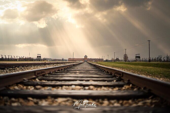 Auschwitz-Birkenau Memorial and Museum Guided Tour - Private Transport - Auschwitz I: What Two Hours Can Mean