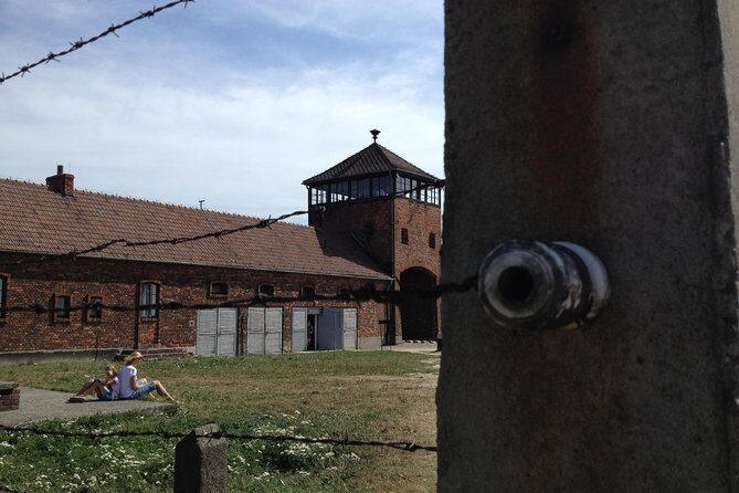 Auschwitz-Birkenau: private or group & Schindler's Factory option - Getting there from Kraków: private car comfort matters