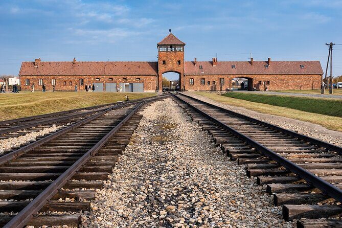 Auschwitz Birkenau Round Transfer, Private Driver from Krakow - Key highlights at a glance