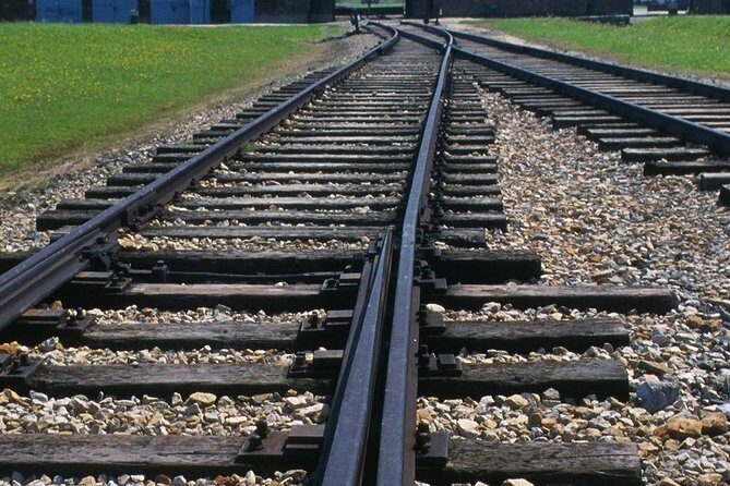 Auschwitz Birkenau Tour from Krakow: Private Transfer + Ticket - What guides do well—and why it matters