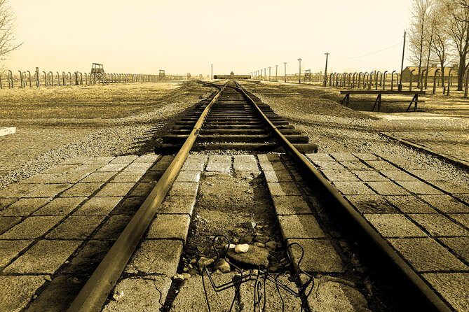 Auschwitz-Birkenau Tour from Krakow with Hotel Pickup - Hotel Pickup and the Real Timing of Auschwitz