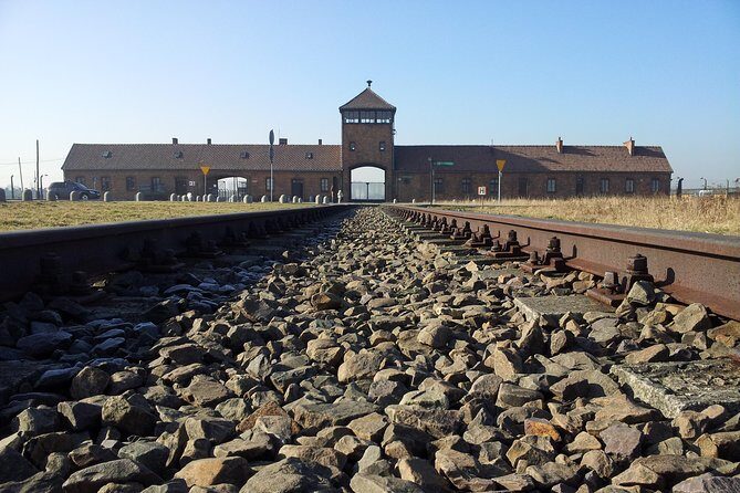 Auschwitz-Birkenau Tour with Transfer - How the Krakow-to-Auschwitz Transfer Really Works