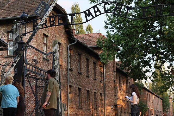 Auschwitz with Minivan Hotel Pickup from Krakow - Auschwitz I (The First Camp): What You’ll Walk Through