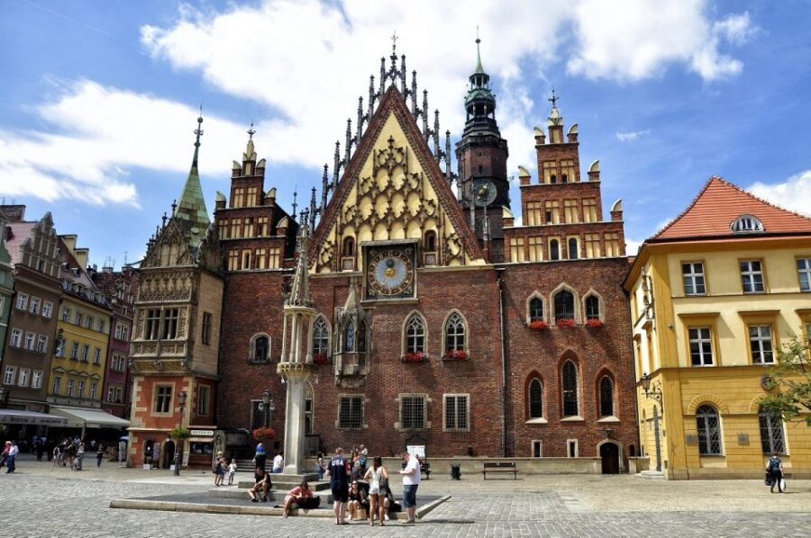 Bike Tour of Wroclaw Old Town, Top Attractions and Nature - Museums and Monuments Along the Way: Racławice Panorama and More
