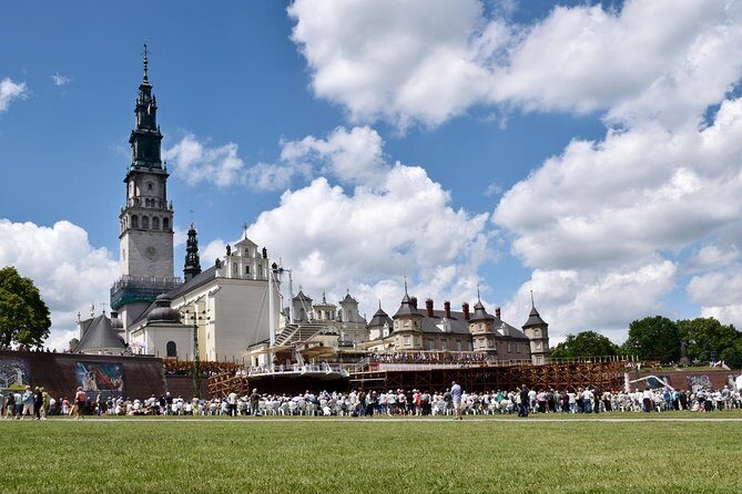 Black Madonna Czestochowa Jasna Gora Private Tour From Krakow - Jasna Góra Monastery: What 2 Hours Really Covers