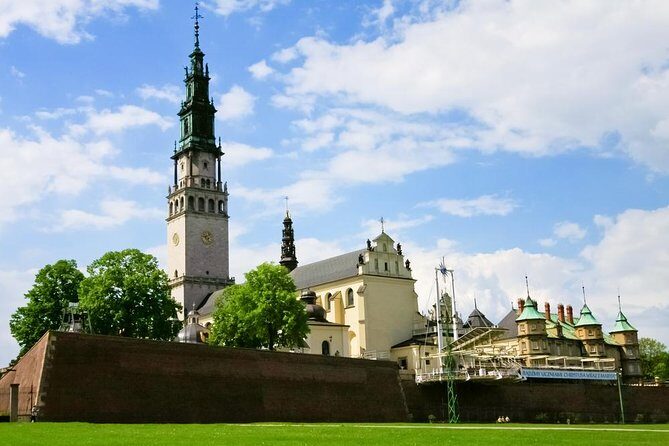 Black Madonna Czestochowa Jasna Gora Private Tour From Krakow - The Black Madonna Painting Stop: 30 Minutes That Counts