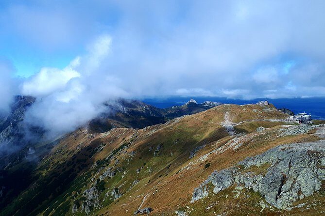 Cable Car to Kasprowy Wierch with Zakopane- Private Tour from Krakow - A summit day that starts in Krakow, not on the mountain