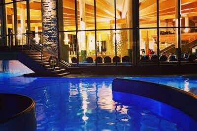 Chocholow Thermal Baths Evening Experience from Kraków - Your 3 hours inside Chocholow: pools, water play, and family zones