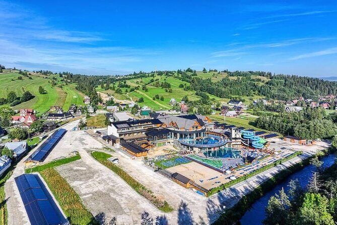 Chochołowskie Thermal Baths: Skip-the-Line Entry with Host - Mountain Views and Timing: How to Make the Most of the Setting
