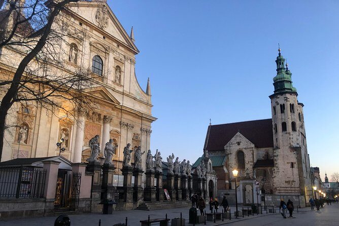 Complete Cracow Bike Tour (small group of maximum 15 people!) - Kazimierz: the former Jewish district and how the tour changes tone