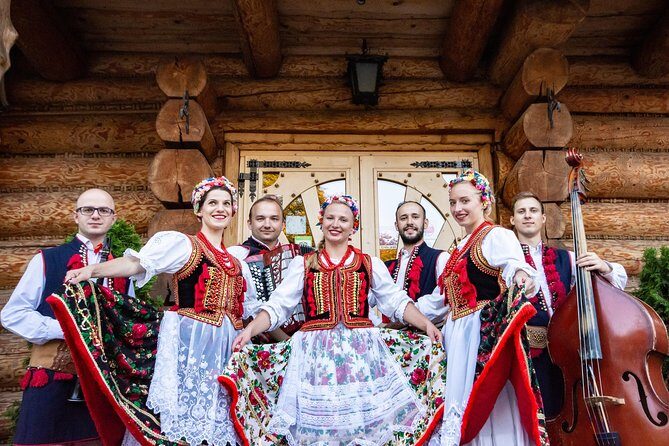 Cottage Style Evening with Folk Show and Traditional Feast from Krakow - One thing to consider: the show is far from Krakow center