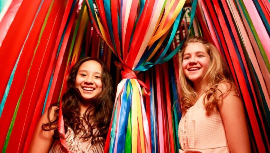 Cracow House Of Attractions: Guided Admission to attractions - Laser maze and UV ribbon maze: active games with real goals