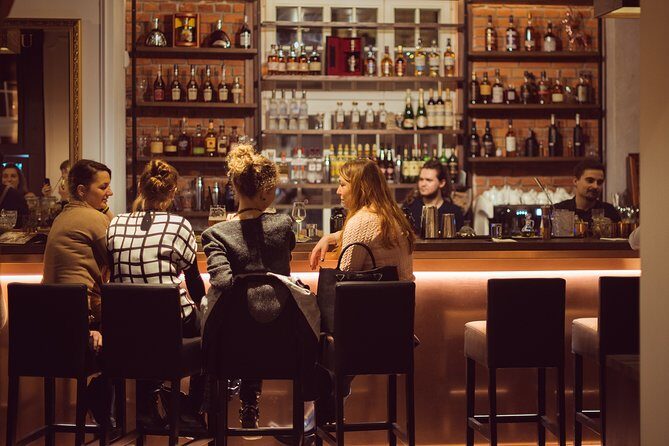 Craft Cocktails Tasting in Gdańsk - Stop 1: Eliksir Restaurant & Cocktailbar and the tasting flow