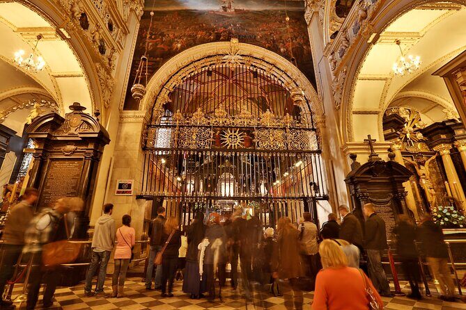 Częstochowa Black Madonna - Key Points at a Glance: What Makes This Tour Worth Your Time