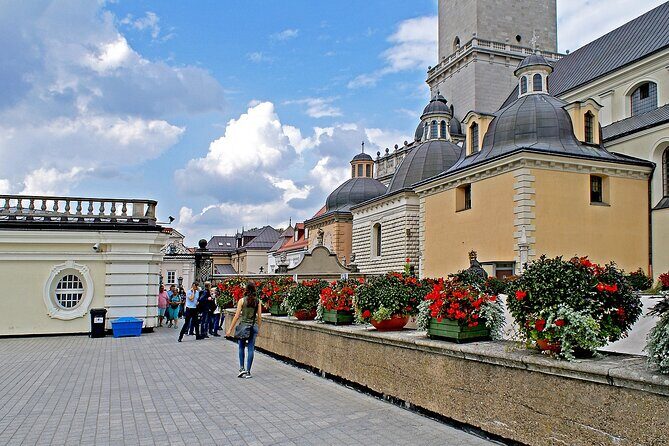 Częstochowa Black Madonna and Lagiewniki Tour from Krakow - Door-to-door logistics: pickup, timing, and comfort