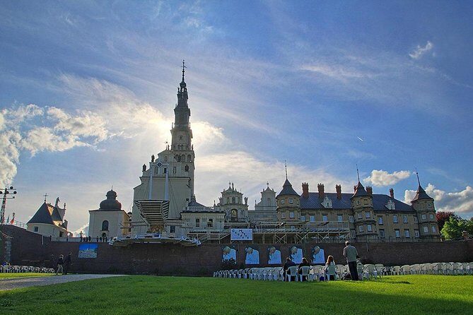 Czestochowa - Full Day Tour from Warsaw by private car - Warsaw to Czestochowa by private luxury car: doing the hard part for you