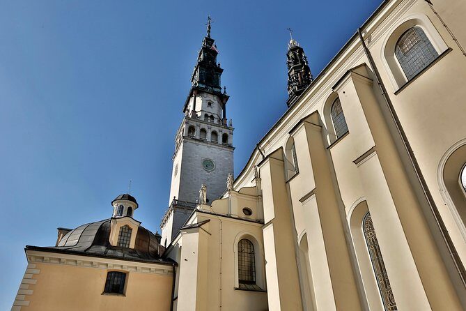 Czestochowa the Black Madonna Day Tour from Krakow - Czestochowa lunch and 1-hour break: shops, food, and going solo