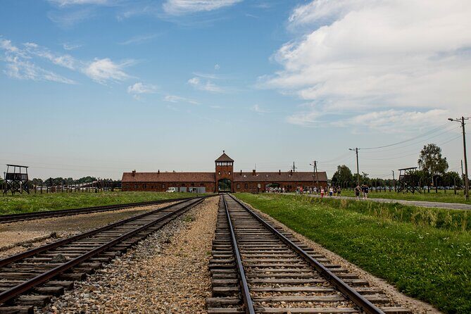 Day Tour to Auschwitz Birkenau Museum with Transportation - Judenrampe: The Lesser-Known Deportation Platform