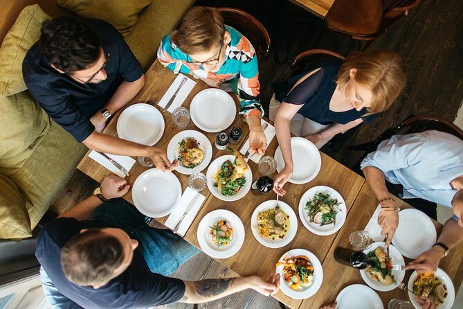 Deluxe Polish Food Tour Experience in Gdansk - Why This Deluxe Gdansk Food and Vodka Tour Works in Real Life