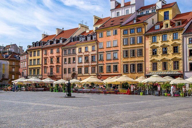 Discover Warsaw’s most Photogenic Spots with a Local - Key points you’ll care about