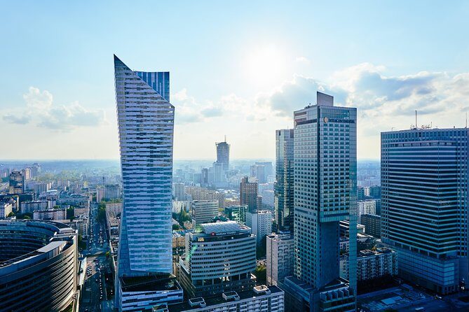 Discover Warsaw’s most Photogenic Spots with a Local - Stop 4: The Soviet skyline shot—Warsaw’s tallest skyscraper