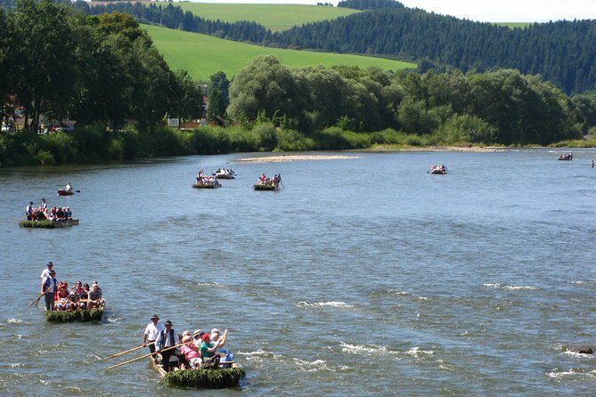 DUNAJEC River Gorge traditional rafting, PRIVATE TOUR from Krakow - Sromowce Nizne rafting: a classic 15-kilometer wooden-raft run