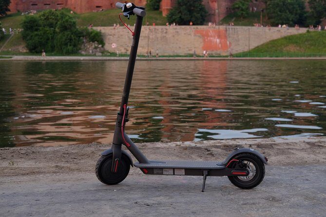 E-Scooter Rental in Krakow for 4 hours - Delivery to Your Door, Not Just a Pickup Point