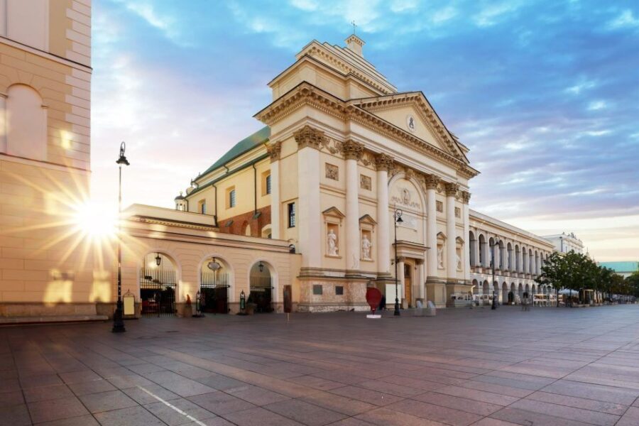 Eco Bike Tour of Warsaw Old Town, Top Sights and Nature - 3-Hour Option: Vistula Views, Praga, PGE National Stadium, and the Mermaid