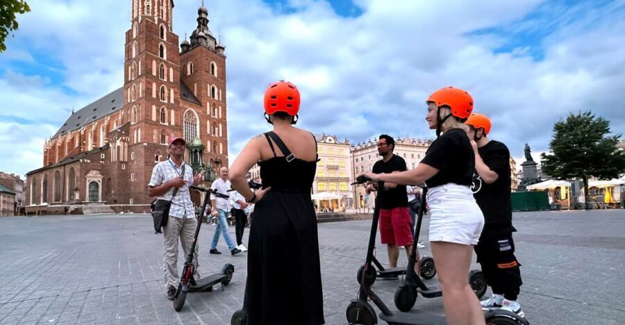 Electric Scooter Tour: Jewish Quarter - 2-Hours of Magic! - The 15-minute training: getting comfortable quickly