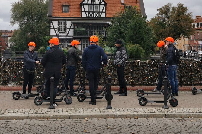 Electric Scooter Tour: Old Town Tour - 2-Hours of Magic! - The 15-Minute Safety Briefing That Makes the Whole Tour Work