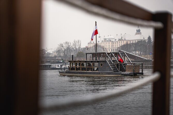 Evening Cruises with Drinks - Heated cabin, cozy blankets, and warm mulled wine