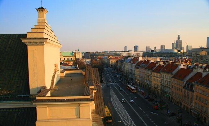 Everyday Chopin Concert at 7 PM with candlelight by the Castle - Where the concert happens: Chopin Point Warsaw near Plac Zamkowy