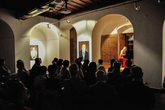 Everyday concerts of Chopin's music at the Old Town in Warsaw - Finding your way: Kanonia Street is walkable and simple