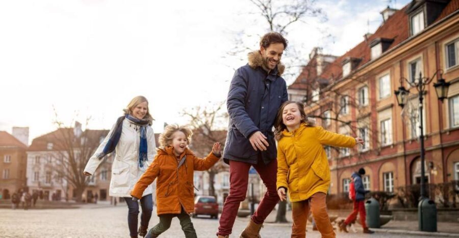 Family Tour of Warsaw Old Town with Fun Activities for Kids - Key things to know